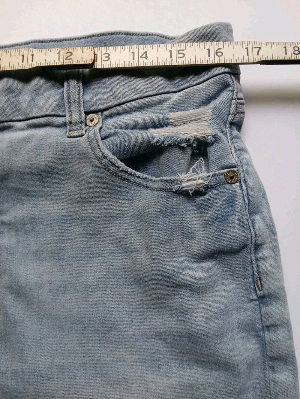 American Eagle Sz 16 Light Blue Denim Shorts Curvy High Rise Shortie, Distressed